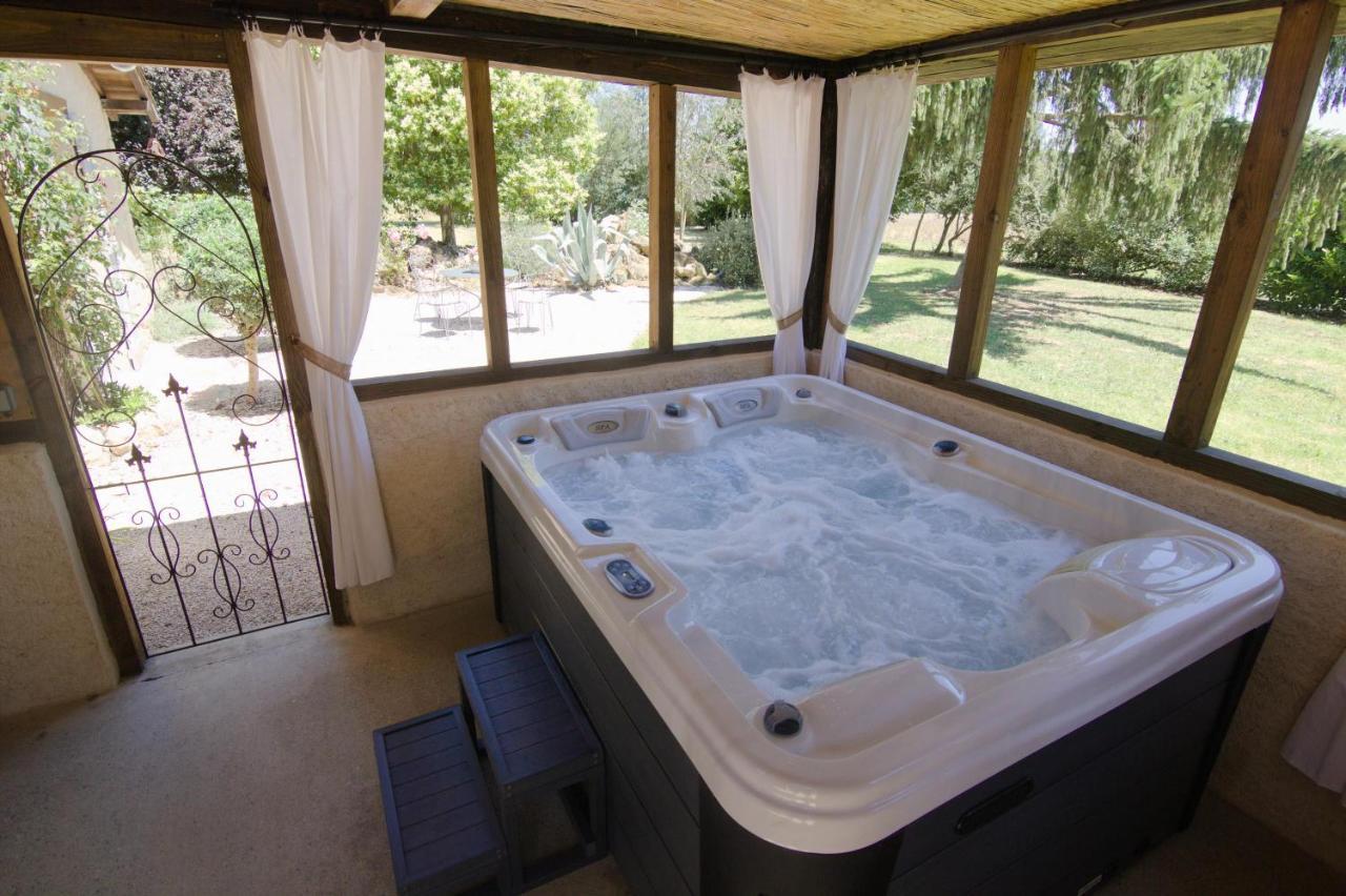 Au Bel Air Bed and Breakfast Clermont-Pouyguilles Buitenkant foto